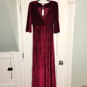Sofia Velvet Maxi Dress